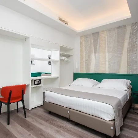 Smart - Harbour Hotel